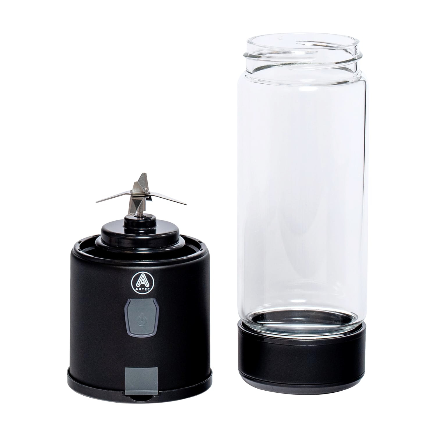 Portable blender with USB power supply.